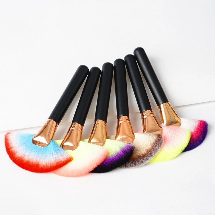 Black Large Fan Makeup Brushes Soft Foundation Loose Powder Blush Single Powder Sector Professional Makeup Brush